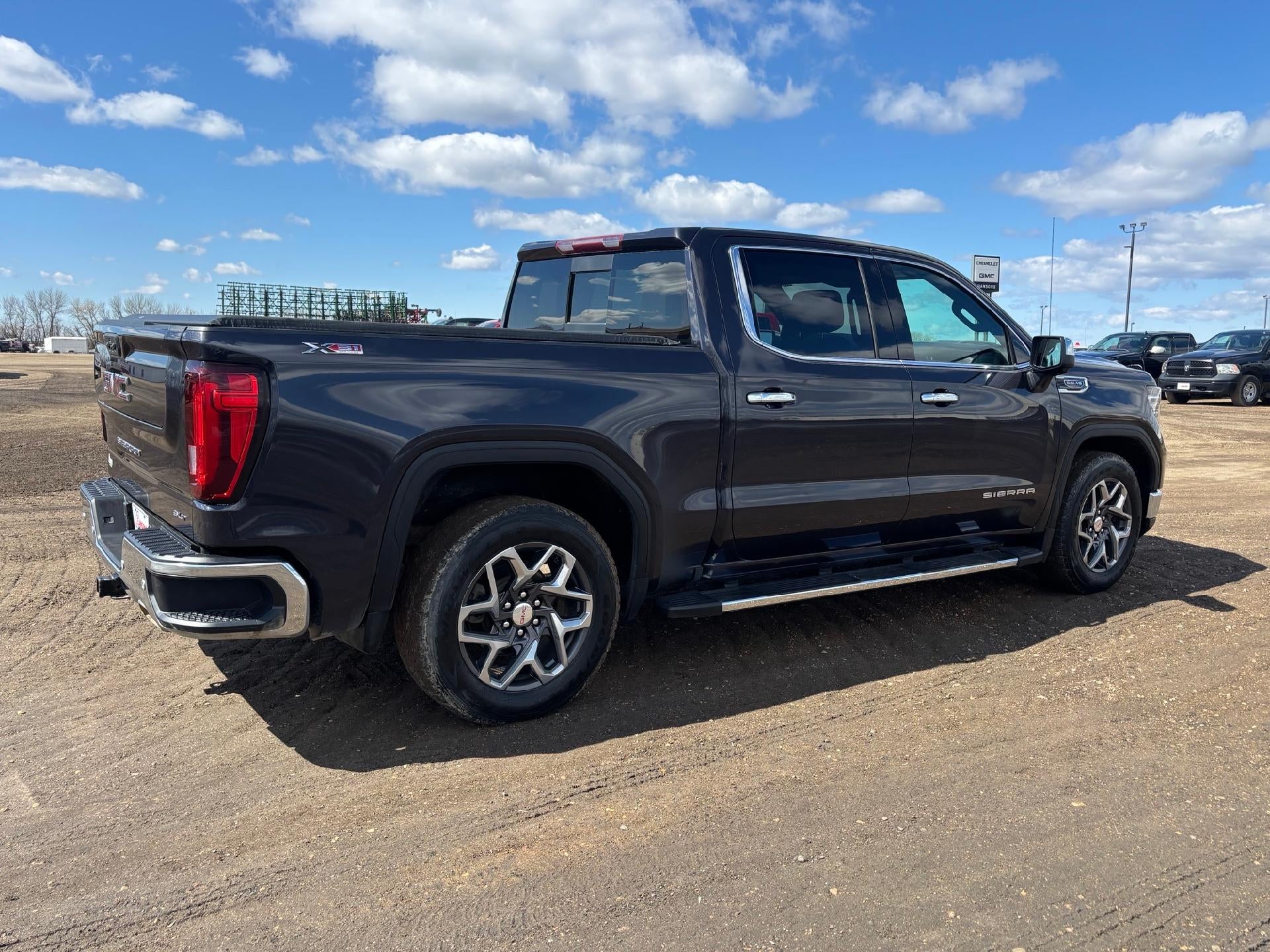 2023 GMC Sierra 1500 — interior view